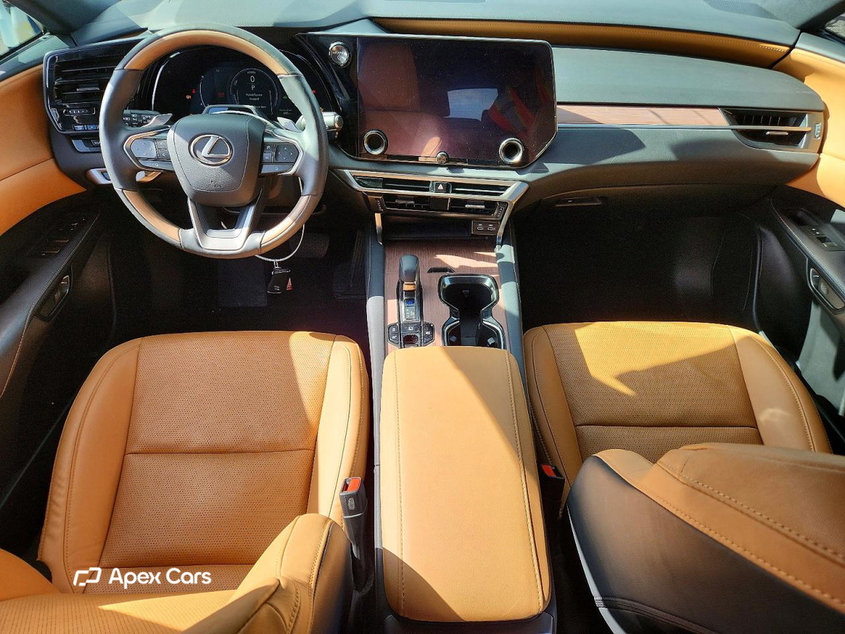 Lexus RX 2023