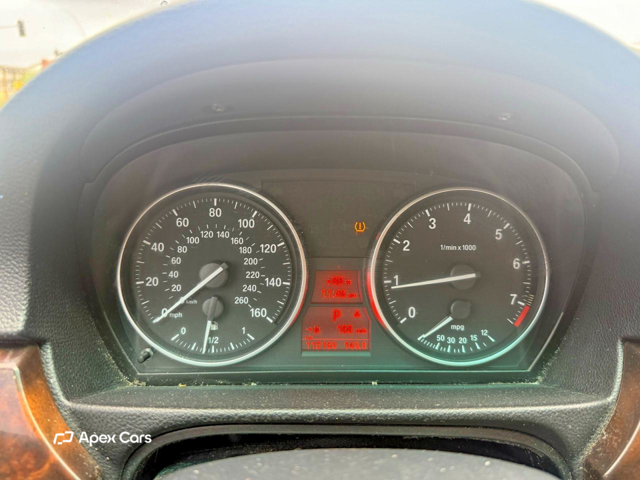 BMW Series 3 2011