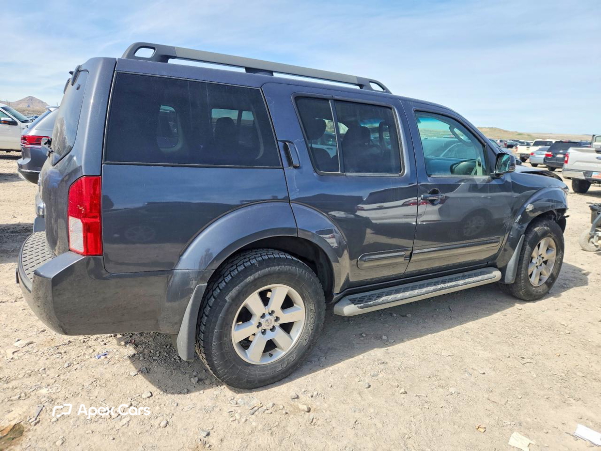 Nissan Pathfinder 2012