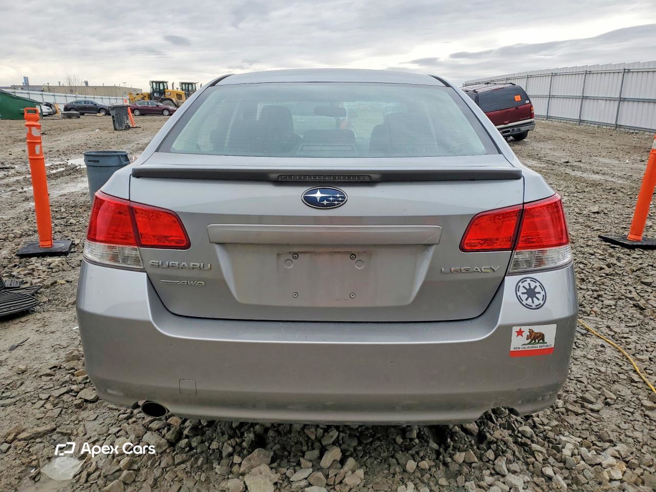 Subaru Legacy 2011