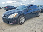 Nissan Altima 2010