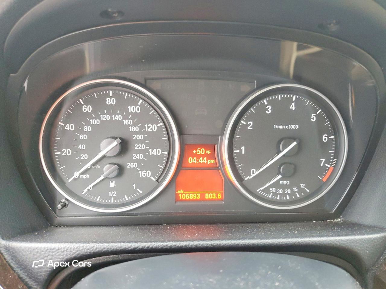 BMW Series 3 2011