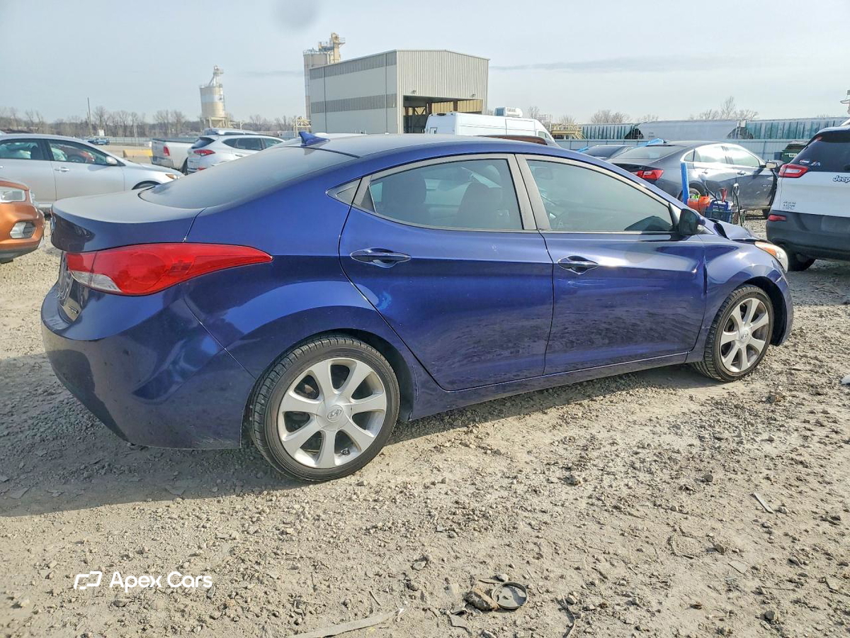 Hyundai Elantra 2011