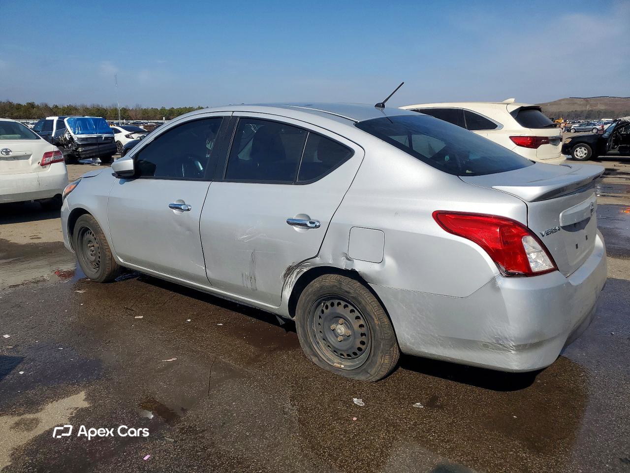 Nissan Versa 2019