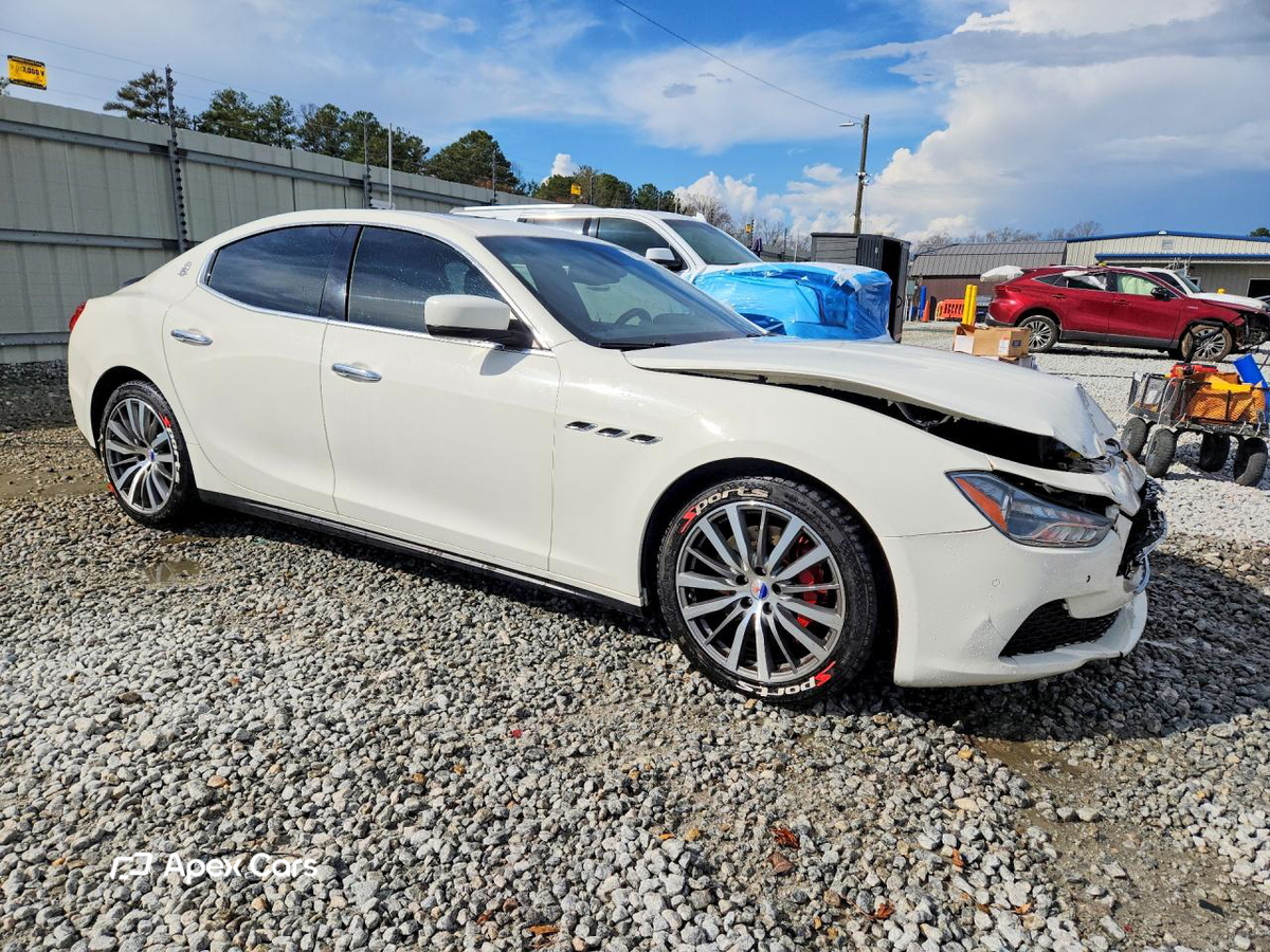 Maserati Ghibli 2015