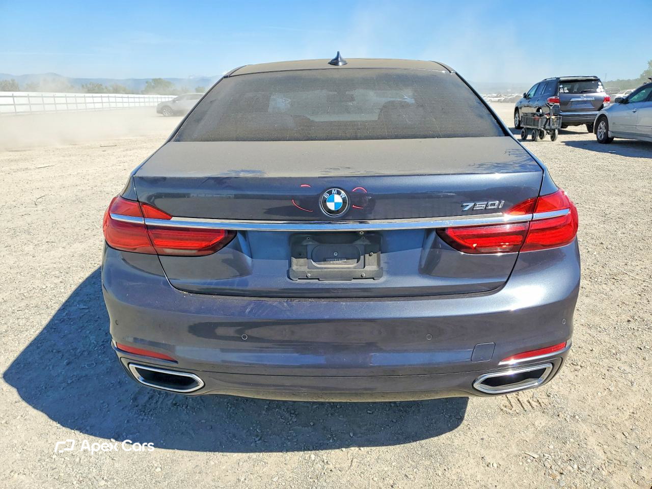 BMW Series 7 2016