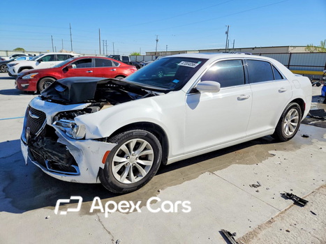 Chrysler 300 2015 - Image 1 of 12