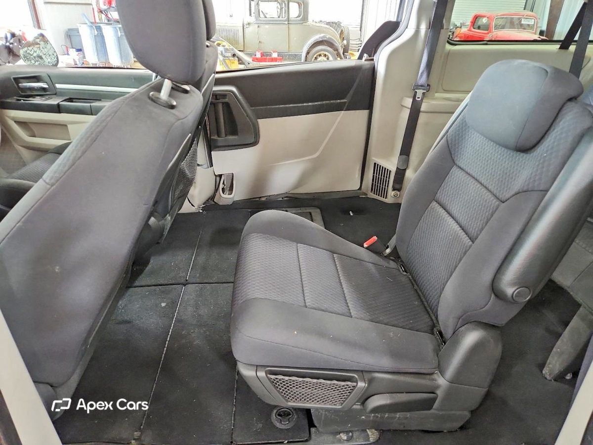 Dodge Caravan 2010