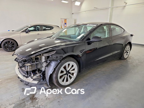 Tesla Model 3 2022 - Image 1 of 12