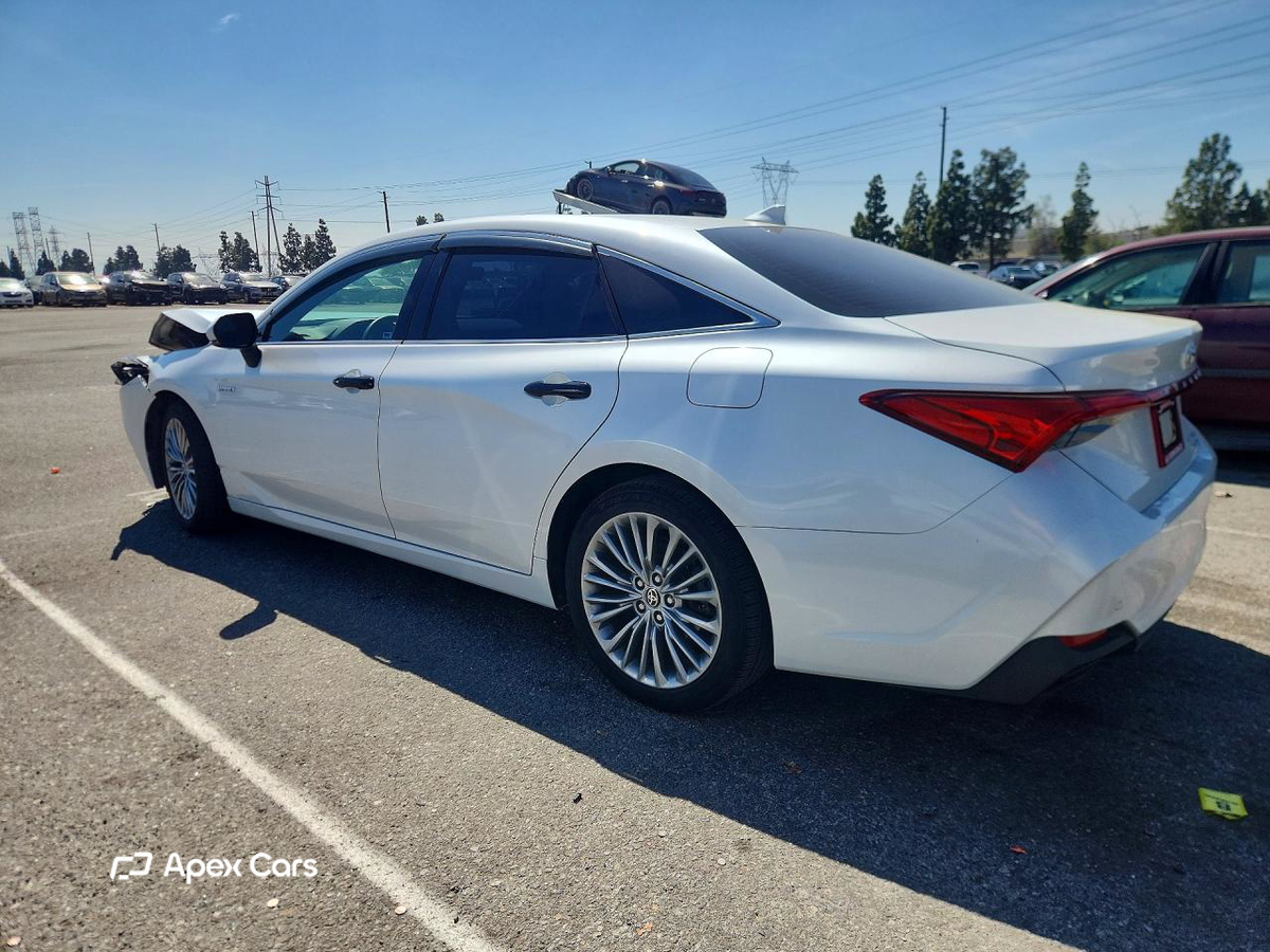 Toyota Avalon 2021