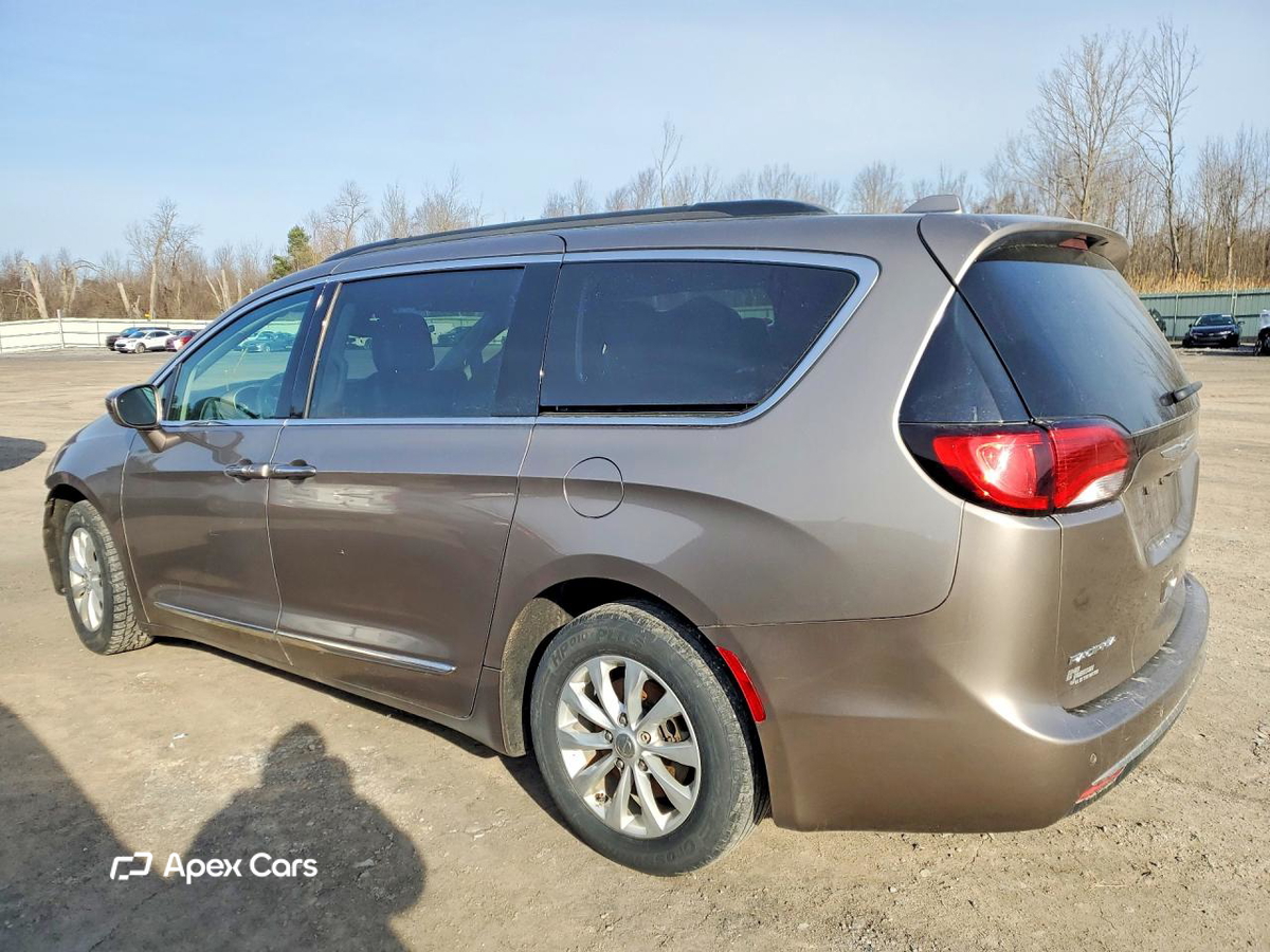 Chrysler Pacifica 2017