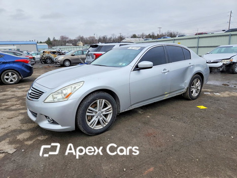 Infiniti  2012 - Image 1 of 13