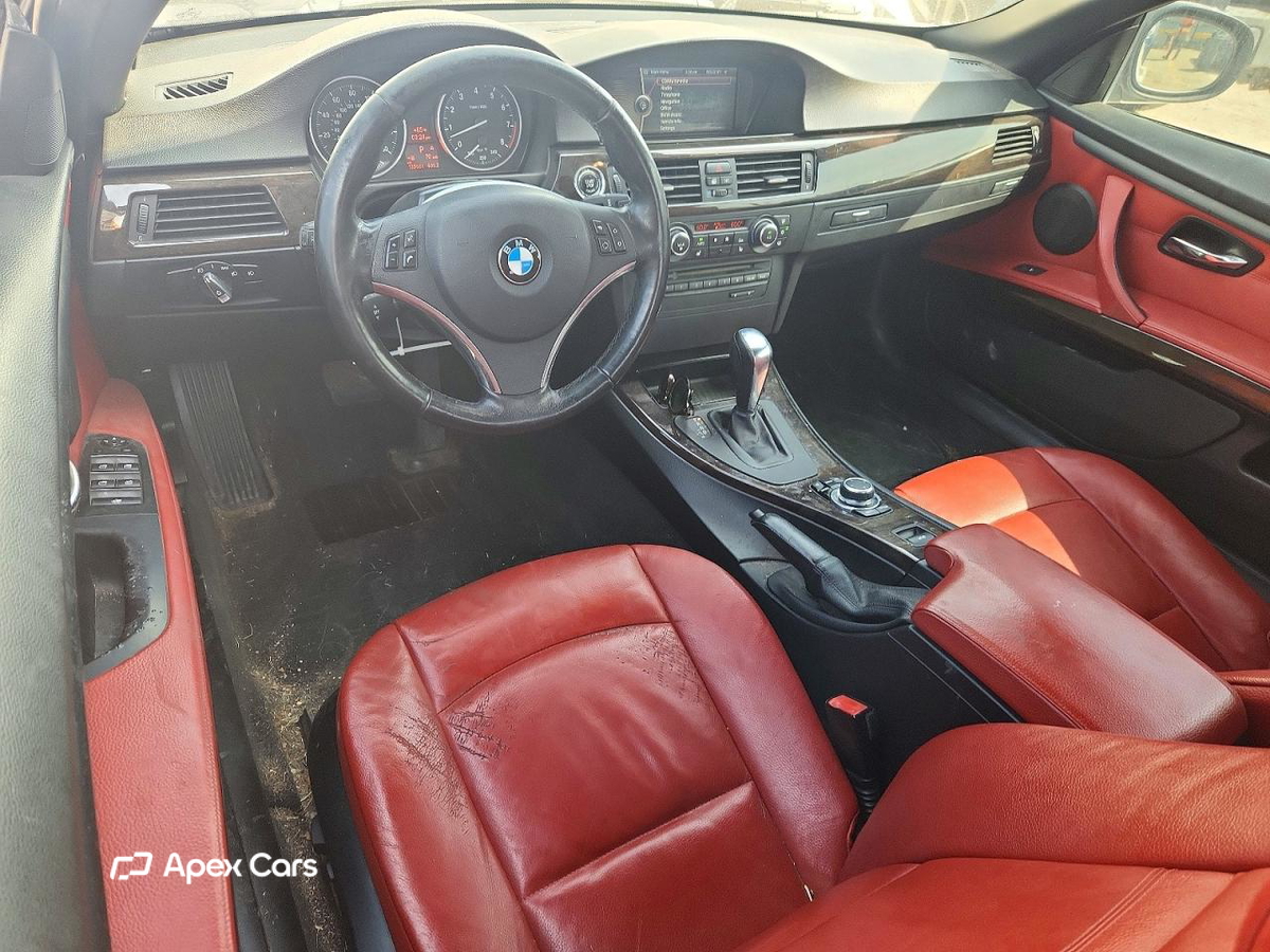 BMW Series 3 2011