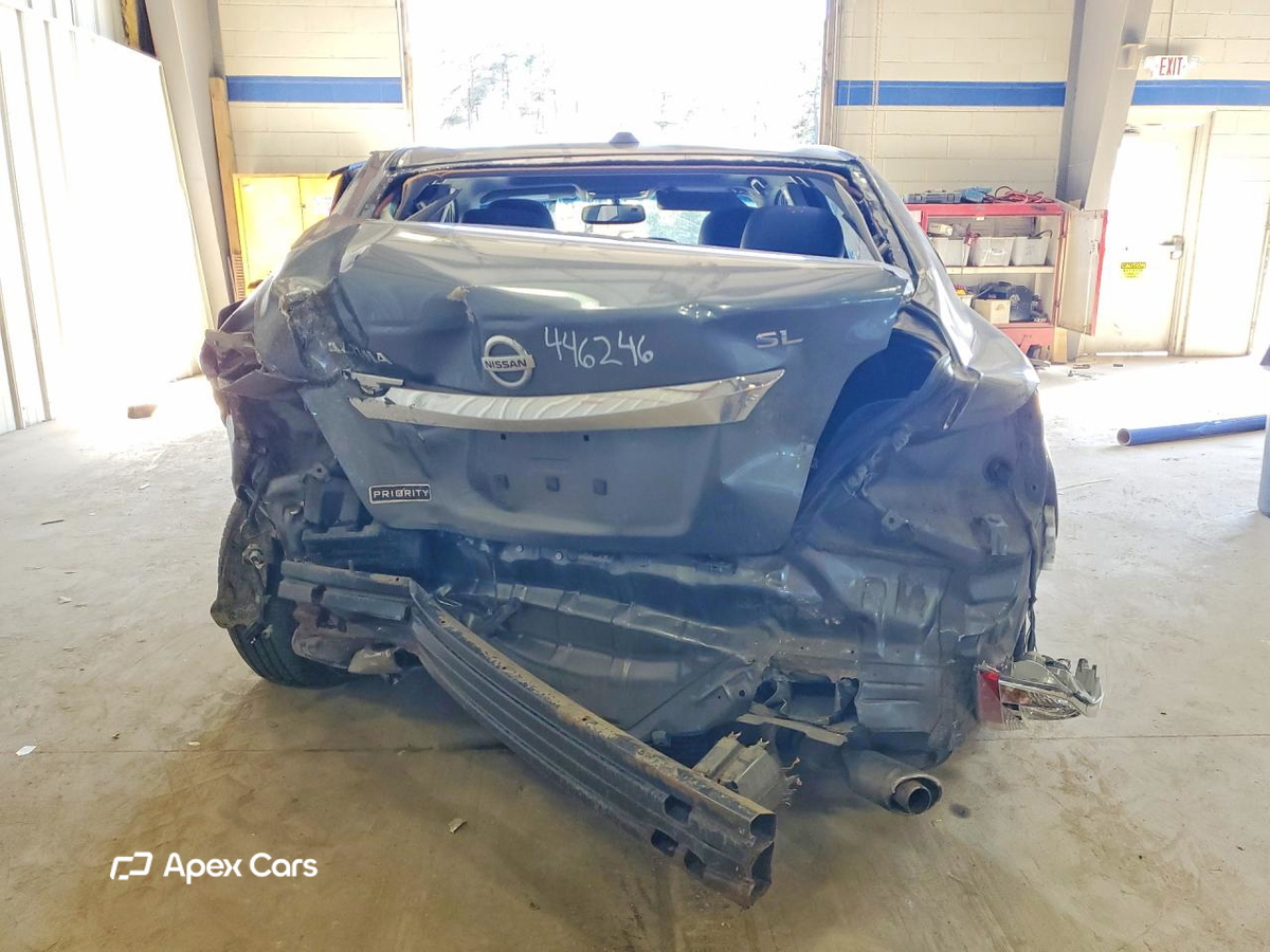 Nissan Altima 2015