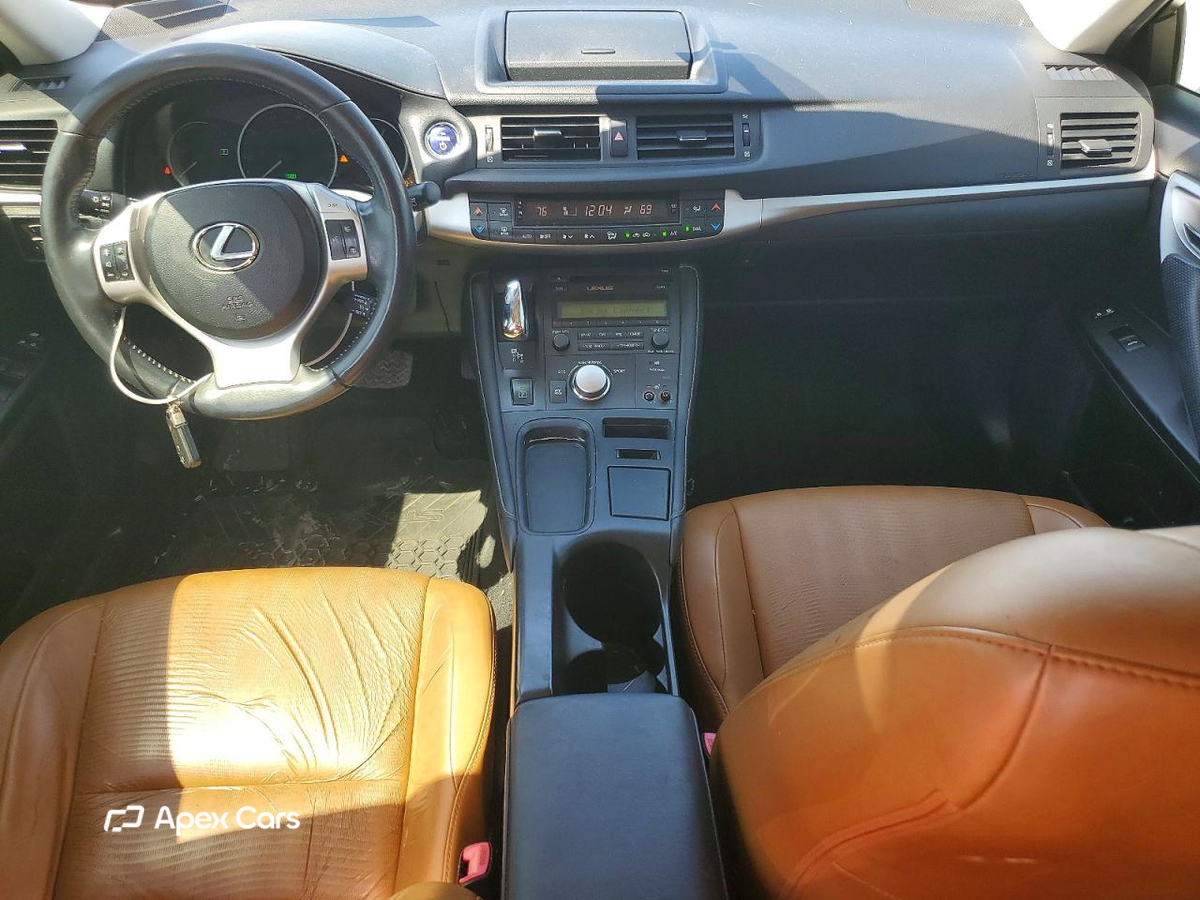 Lexus CT 2012