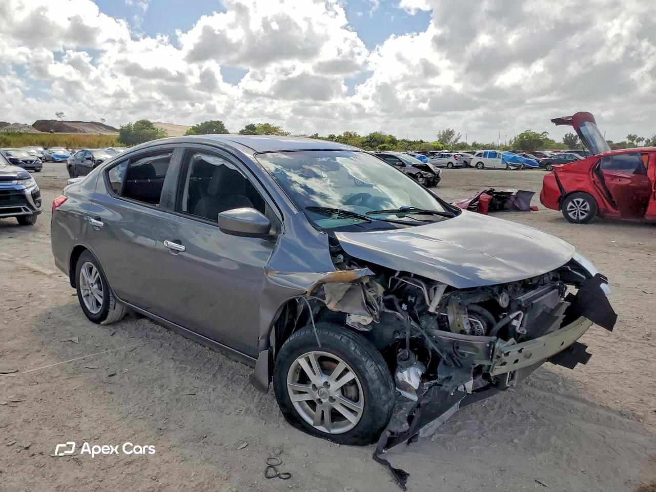 Nissan Versa 2016