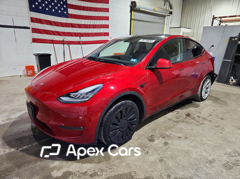 Tesla Model Y 2021 - Image 1 of 11
