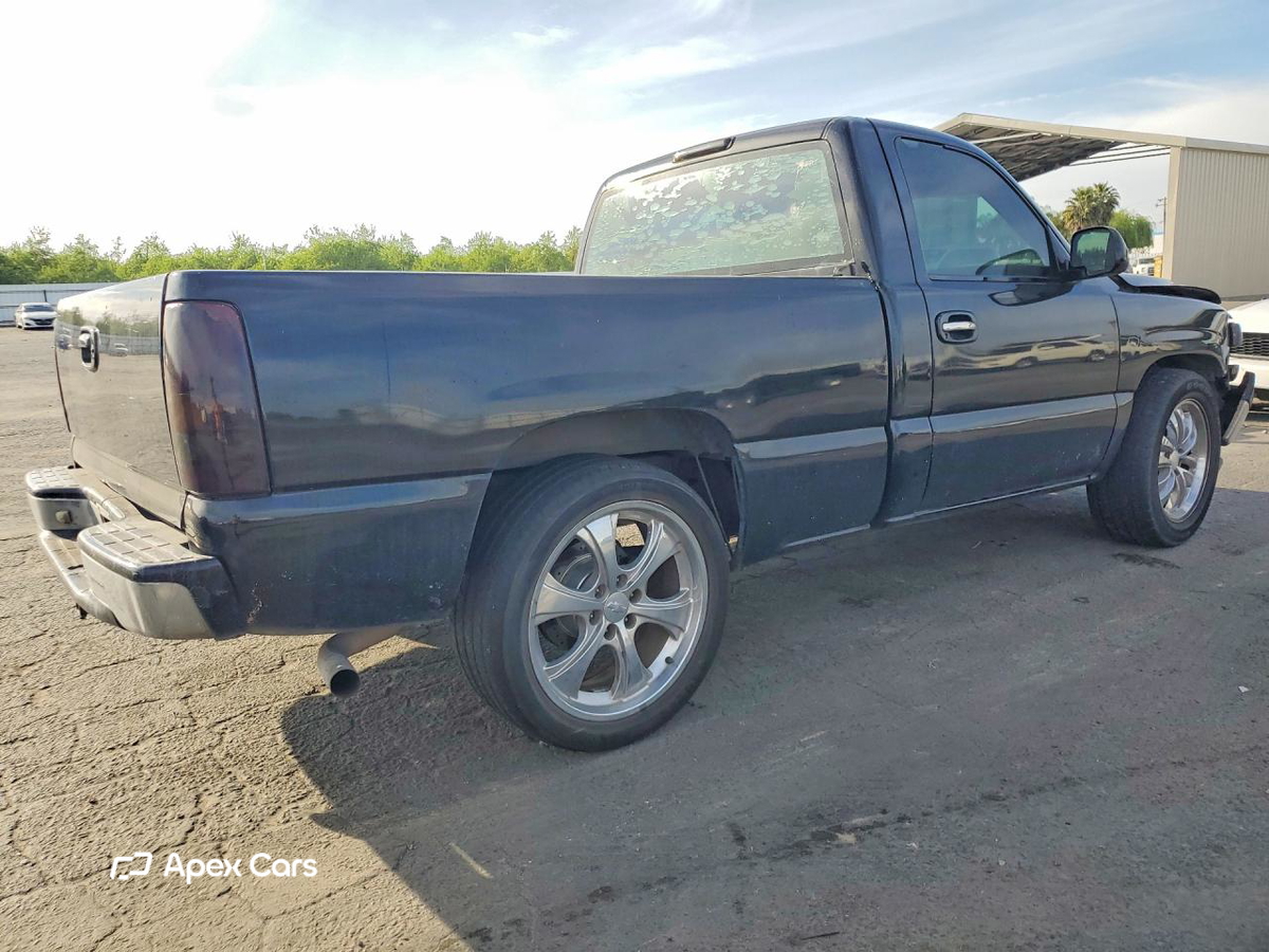 Chevrolet Silverado 2001