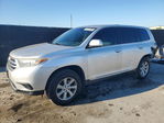 Toyota Highlander 2013