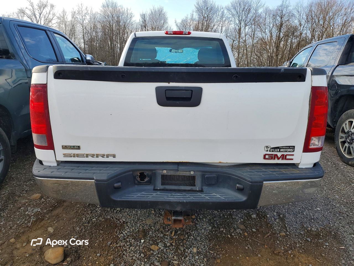 GMC Sierra 2010