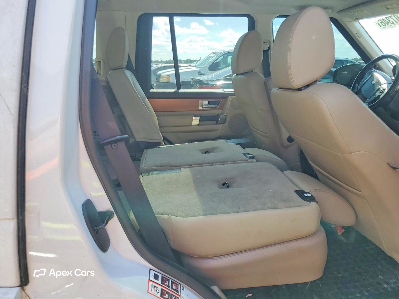 Land Rover LR4 2016
