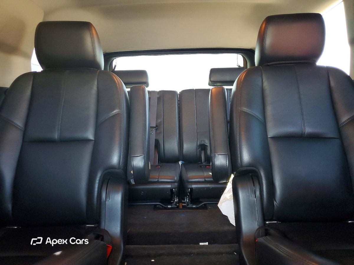 Chevrolet Tahoe 2011