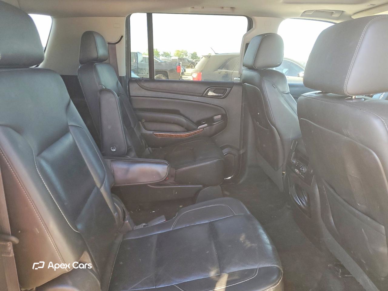 Chevrolet Suburban 2016