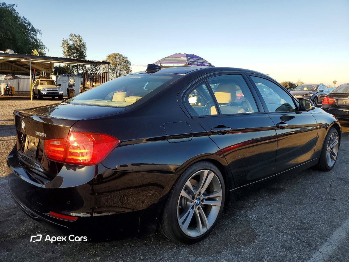 BMW Series 3 2015