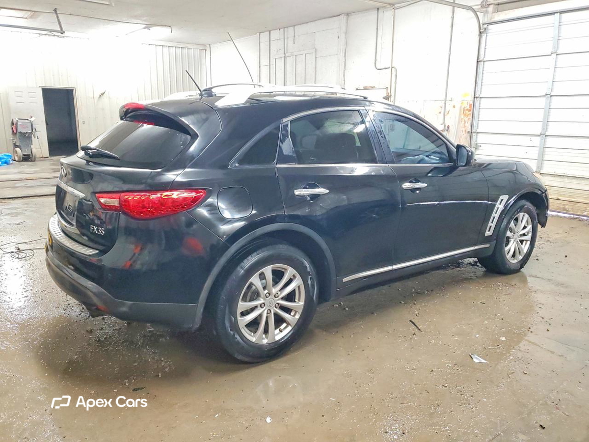 Infiniti FX 2010