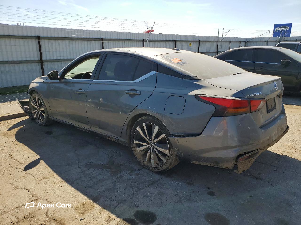 Nissan Altima 2020