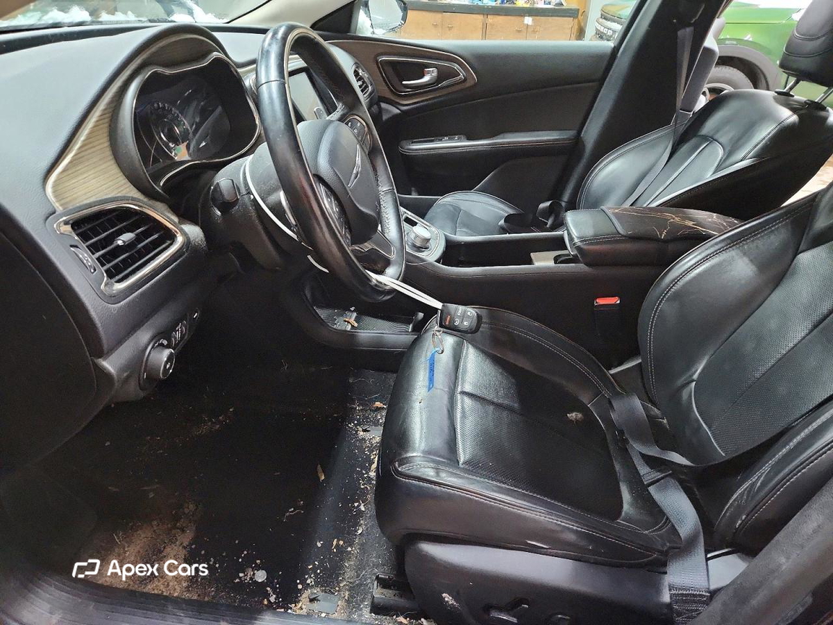 Chrysler 200 2015