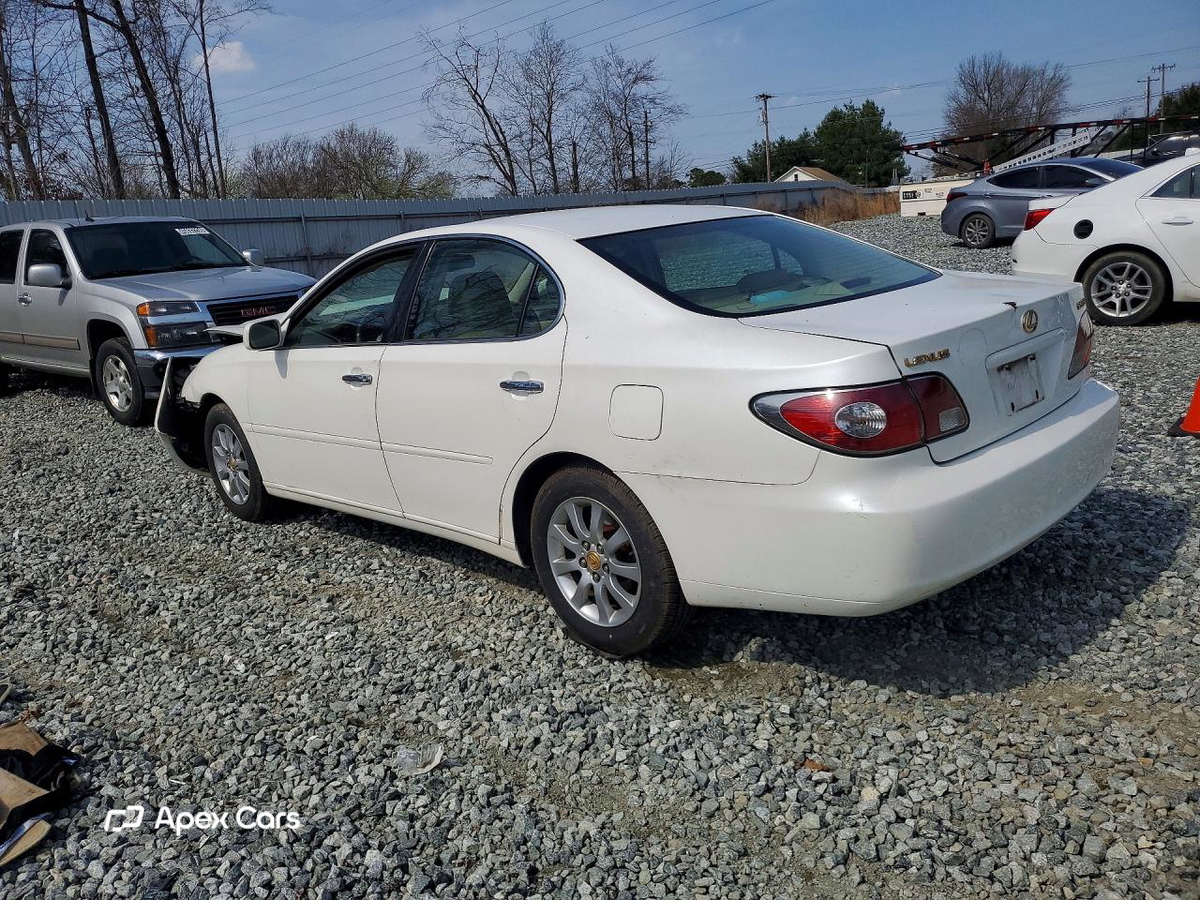 Lexus  2004