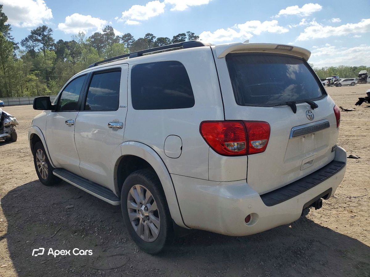 Toyota Sequoia 2015