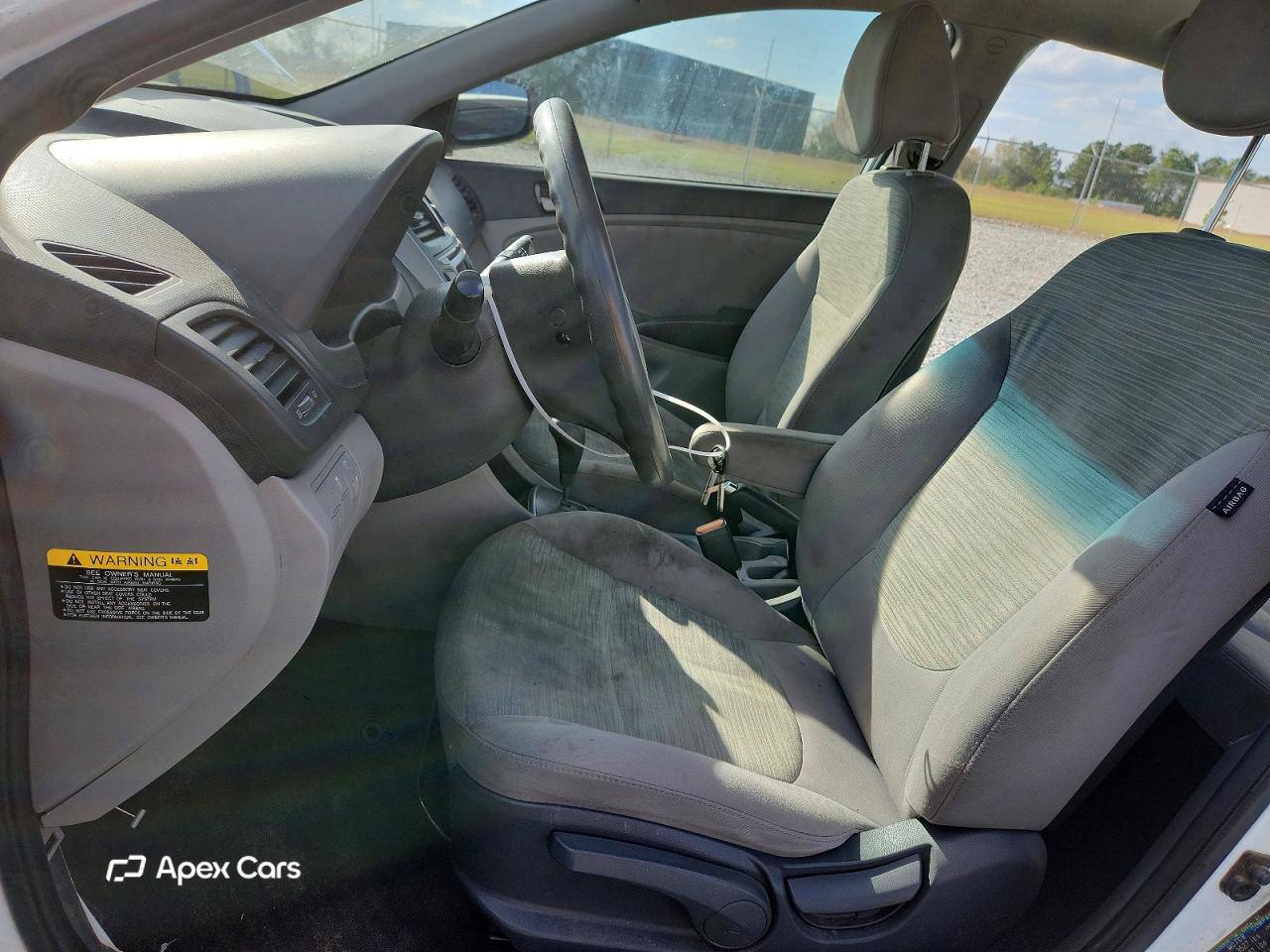 Hyundai Accent 2015