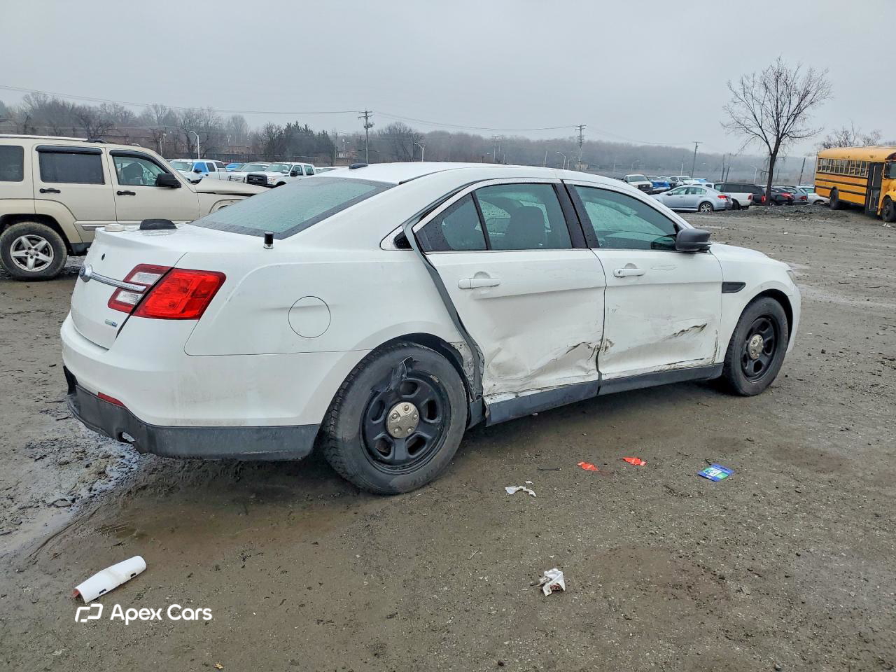 Ford Taurus 2016