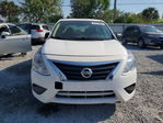 Nissan Versa 2015