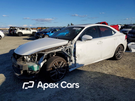 Lexus IS 2016 - Image 1 of 13