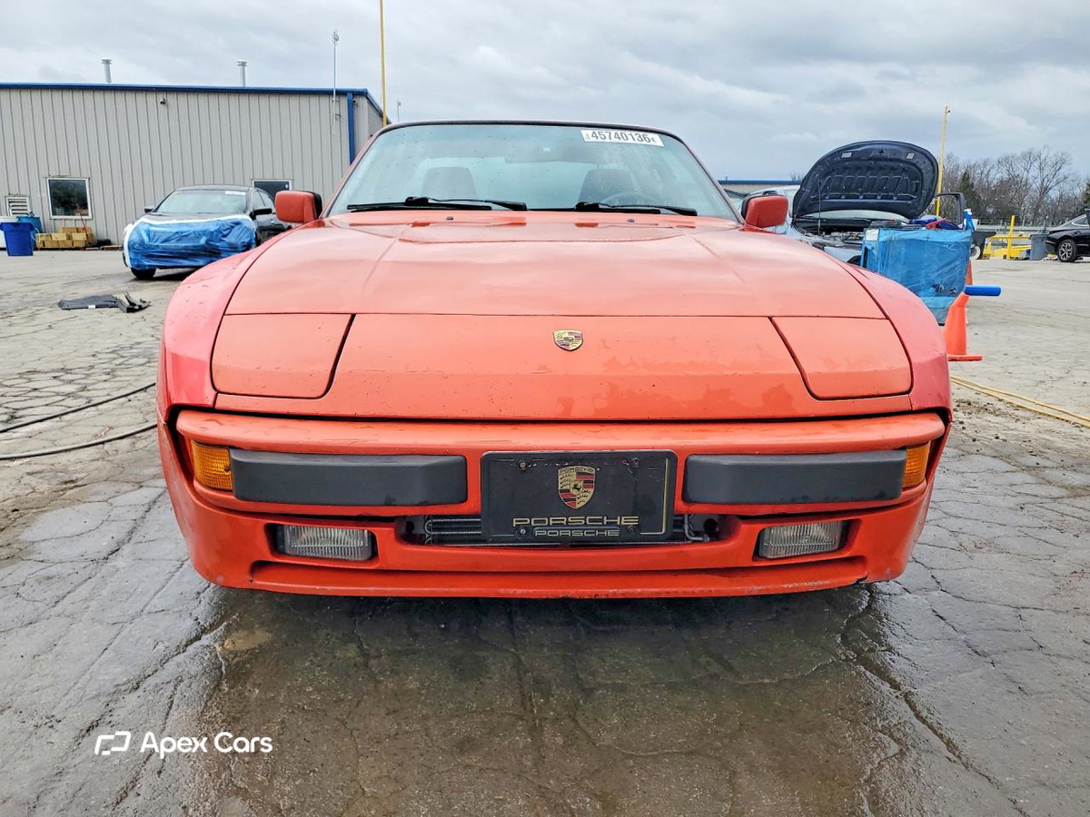 Porsche 944 1985