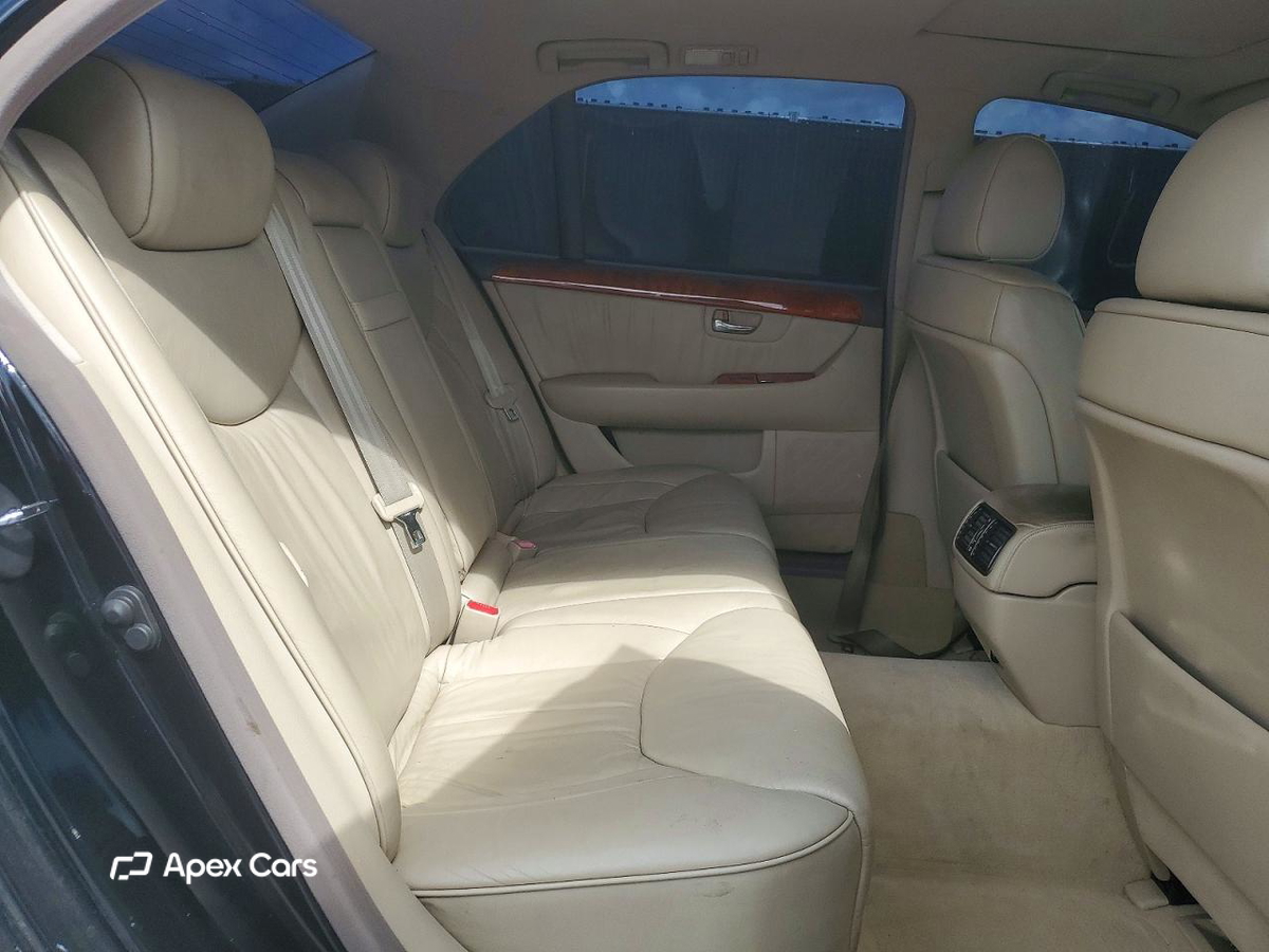 Lexus LS 2001