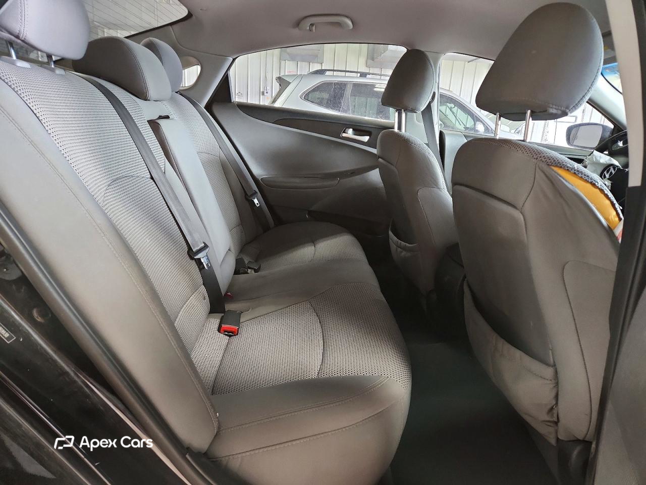 Hyundai Sonata 2012