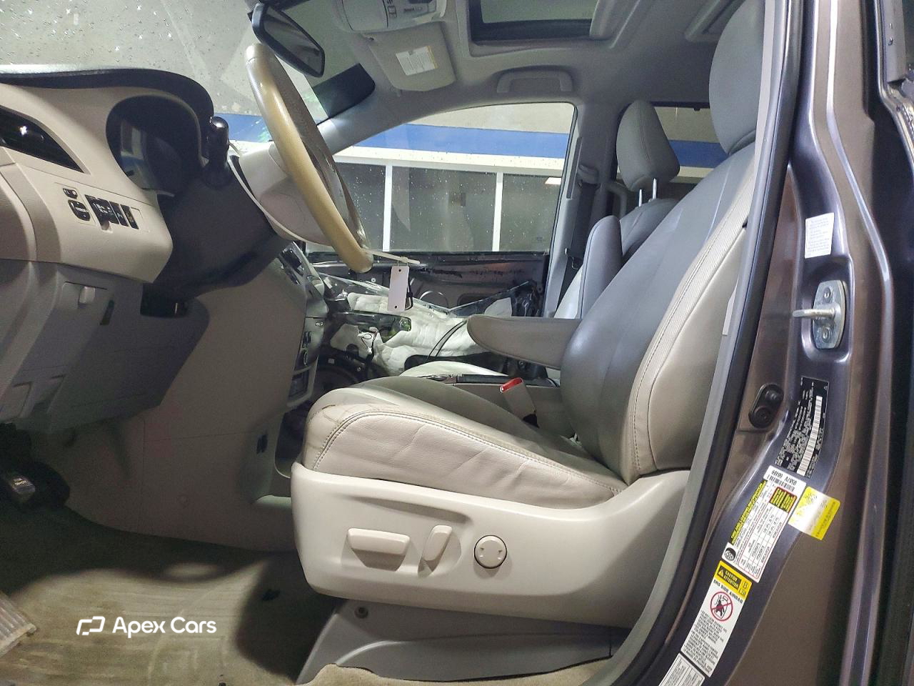 Toyota Sienna 2014