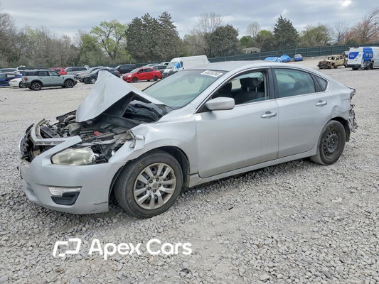 Nissan Altima 2015 - Image 1 of 14
