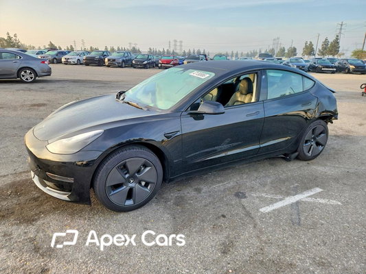 Tesla Model 3 2023 - Image 1 of 13