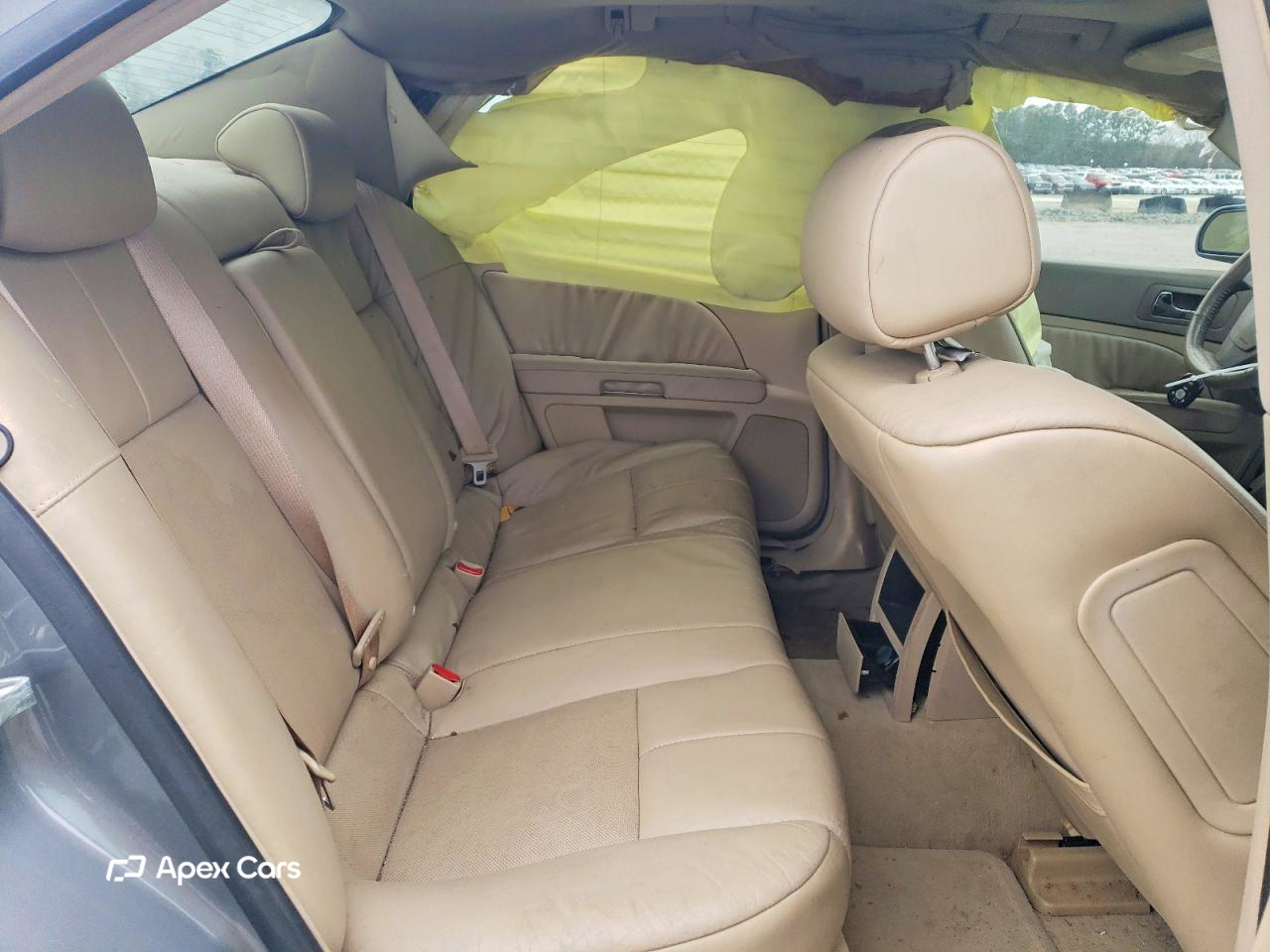 Cadillac STS 2005