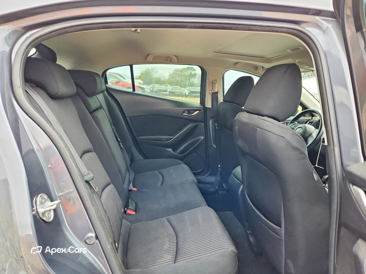 Mazda 3 2015