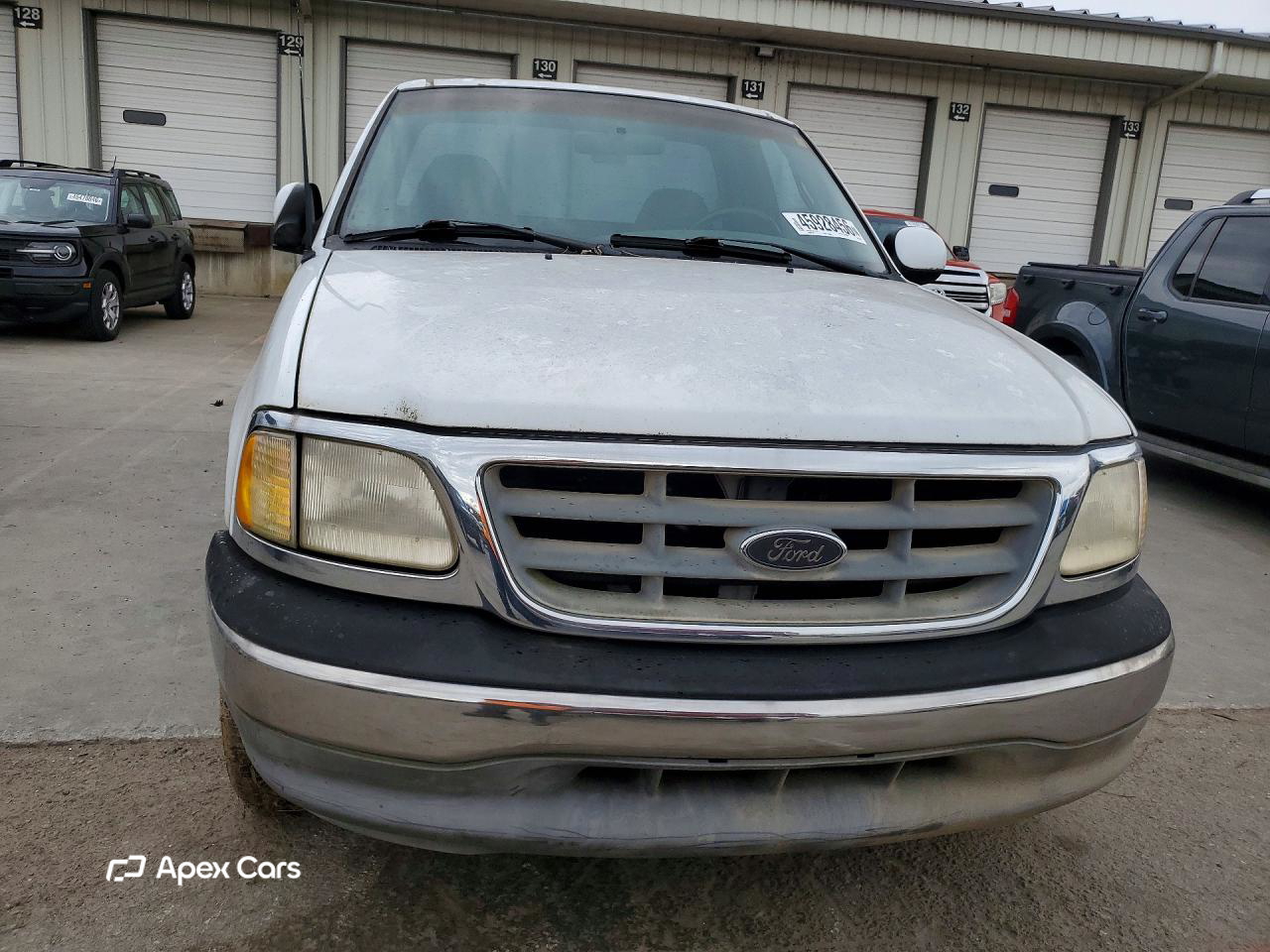 Ford F-150 2001