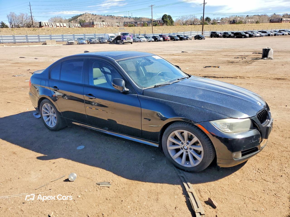 BMW Series 3 2011