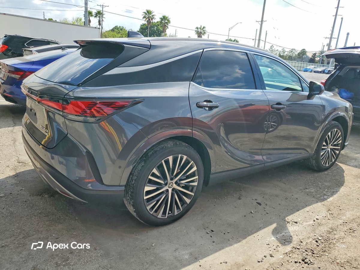 Lexus RX 2025