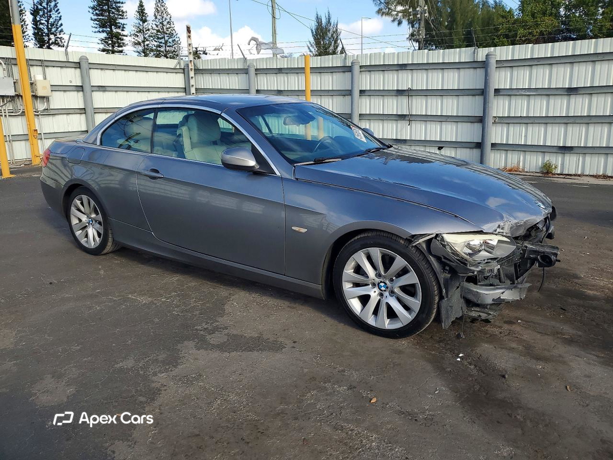 BMW Series 3 2011