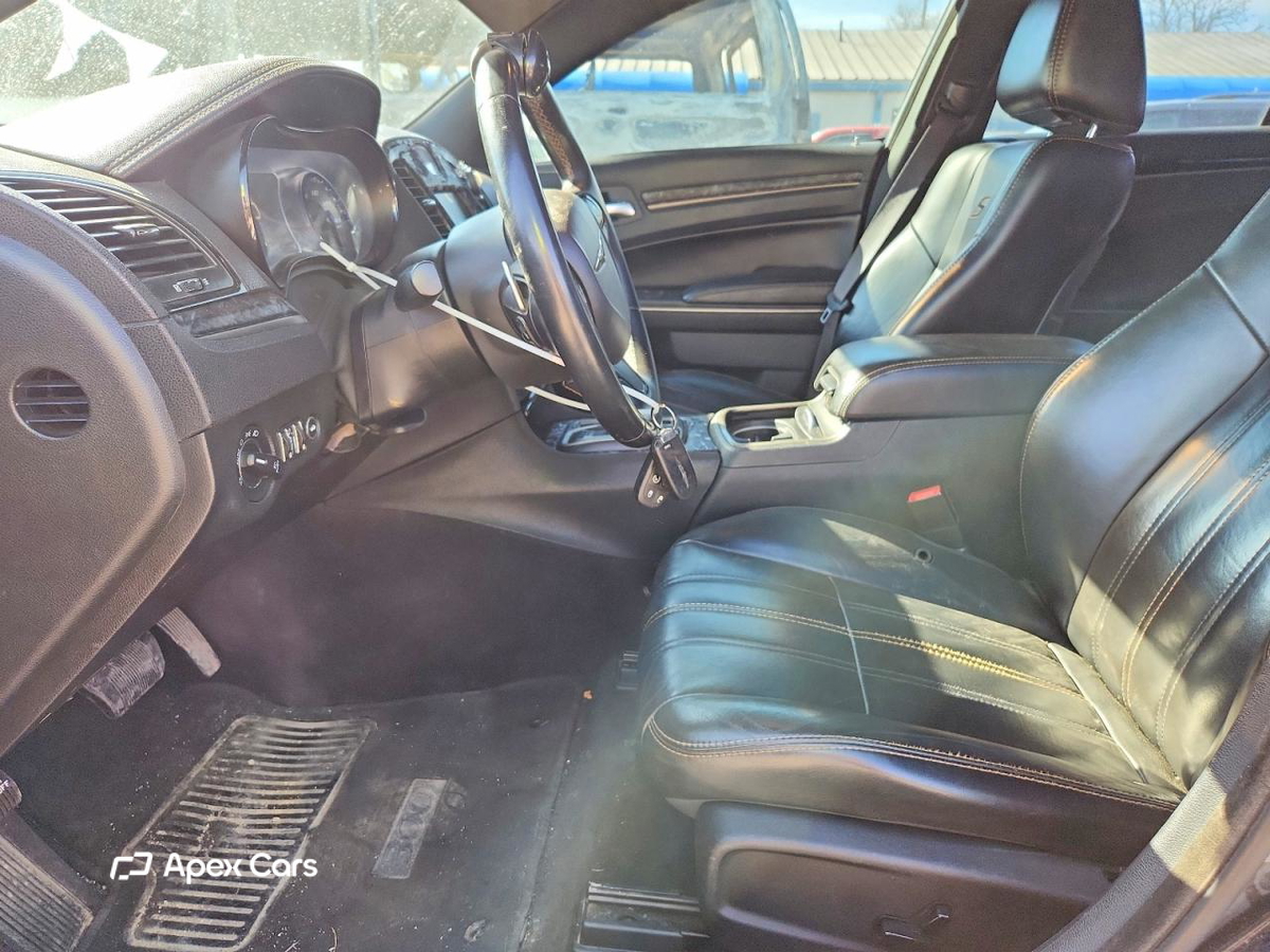 Chrysler 300 2016